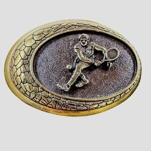 Vintage 1982 Raintree Tennis Player Belt Buckle Gold Bronze Tone Oval Sports